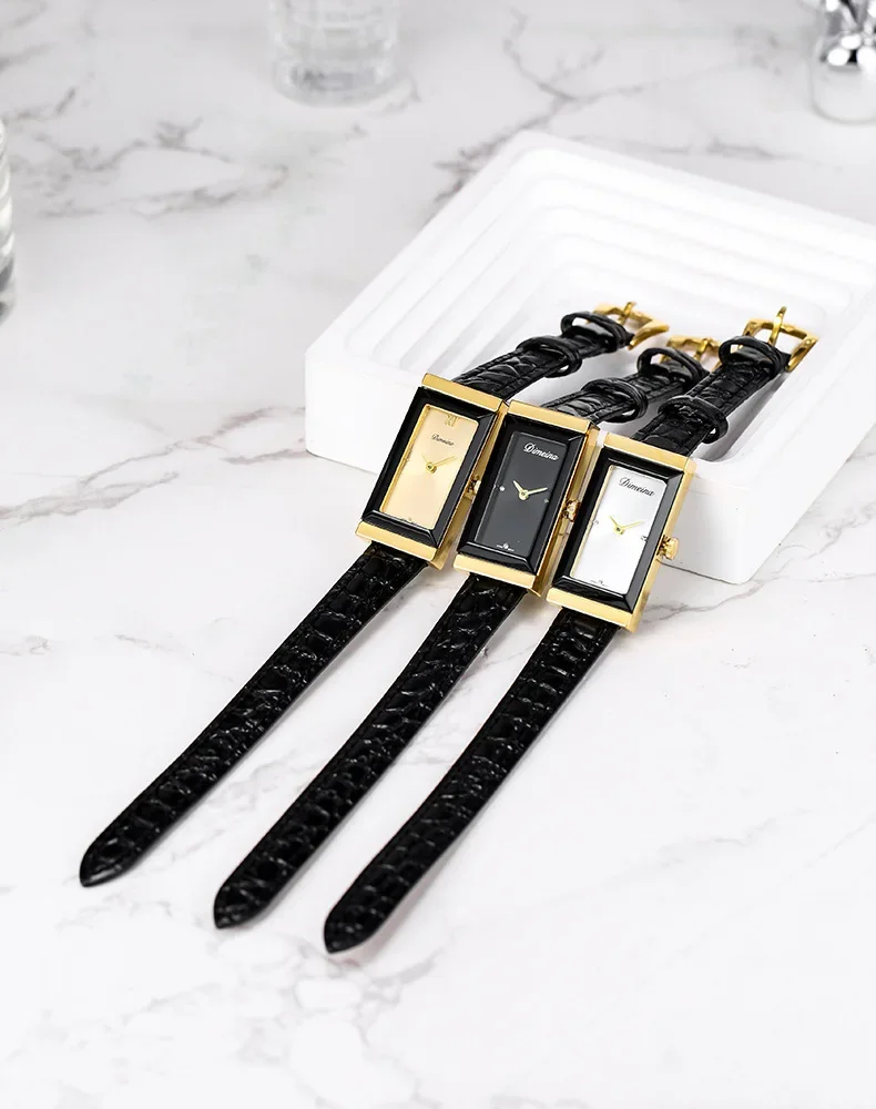 ساعة كوارتز نسائية فاخرة مستطيلة الشكل على مدار ال...