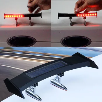 Mini fanale posteriore per spoiler posteriore per auto solare universale 12V LED lampeggiante ala impermeabile con accessori modificati con sensore intelligente