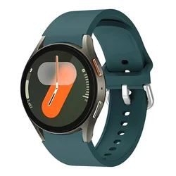 Premium No-Gap Silicone Strap for Samsung Watch 6 (Pine green)