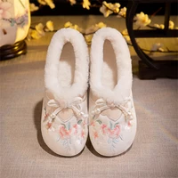 Winter Old Beijing Cloth Shoes Women's Plus Velvet Warm Soft-soled Cotton Shoes Ladies Ancient Style Hanfu Embroidered Flats New 1
