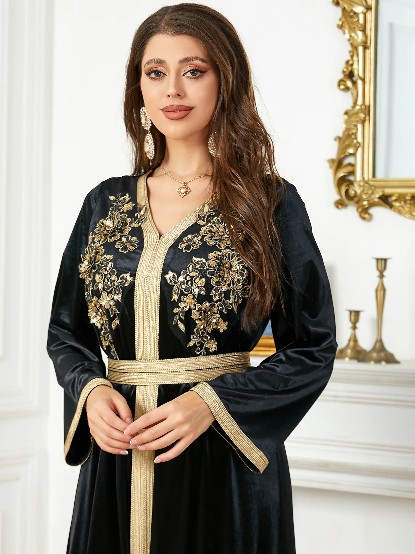 Abaya For Women Arab Autumn/Inter New Sequin Apply Velvet Dress Dubai Fashion Women's Evening Dress Muslim Middle East Dress