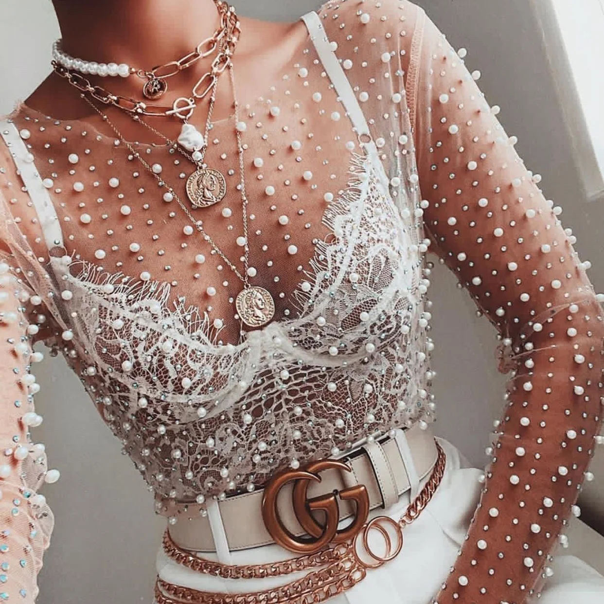 

2023 Sexy Sheer Lace Shirt Bright Diamond Beads Inside and Outside Wearing Mesh Long-sleeved Top Woman