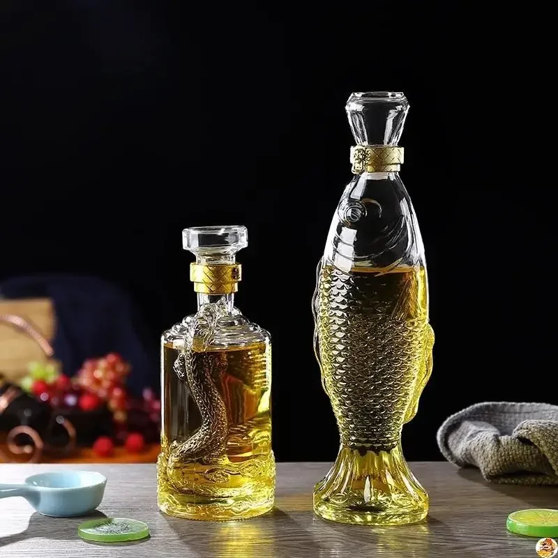 dragon engraved 500ML round shaped whiskey decanter barware Alcohol Bottle for Liquor Scotch Bourbon whiskey decanter set