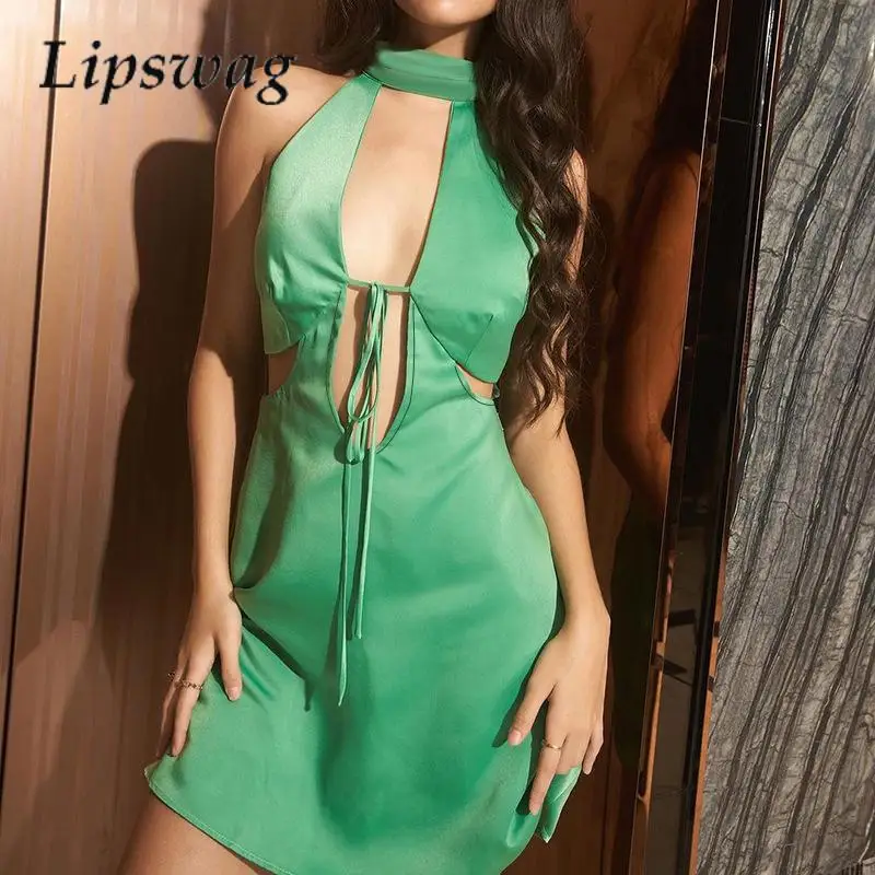 

New Sexy Spice Girl Buttocks Dress Fashion Slim-Fit Hollow Halter V-Neck Satin Dress 2024 Ladies Off-Shoulder Party Mini Dress