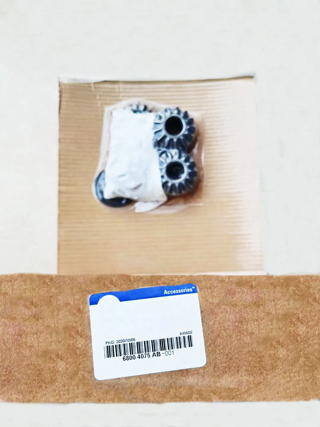 

Front Differential Intermediate Gear Sleeve 68004075AA, 68004075AB, Suitable For: Jeep Wrangler JK (Sahara), Jeep Freedom KK, Ch