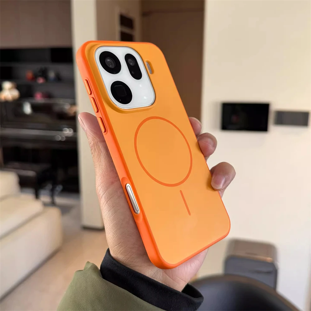Luxury Matte Silicone Magnetic Shockproof Case - Wireless Charging Anti-Fingerprint Slim Shell Cover