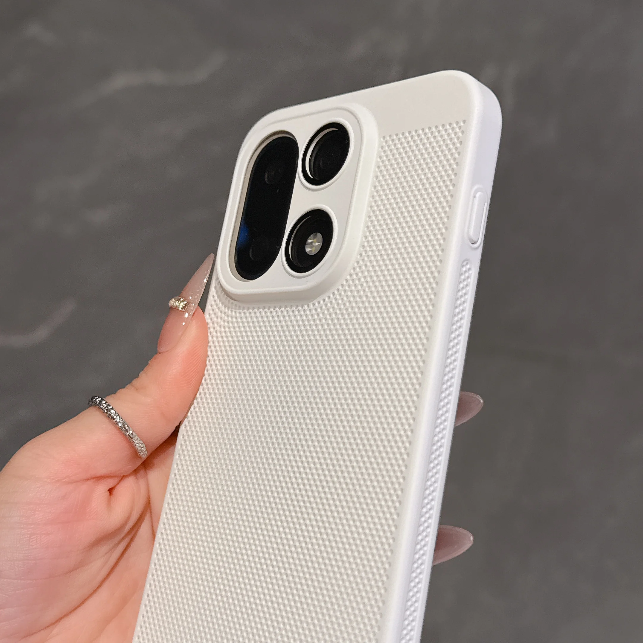 Breathable Heat Dissipation Phone Case with Glass Lens Protection and Cooling Mesh Cover