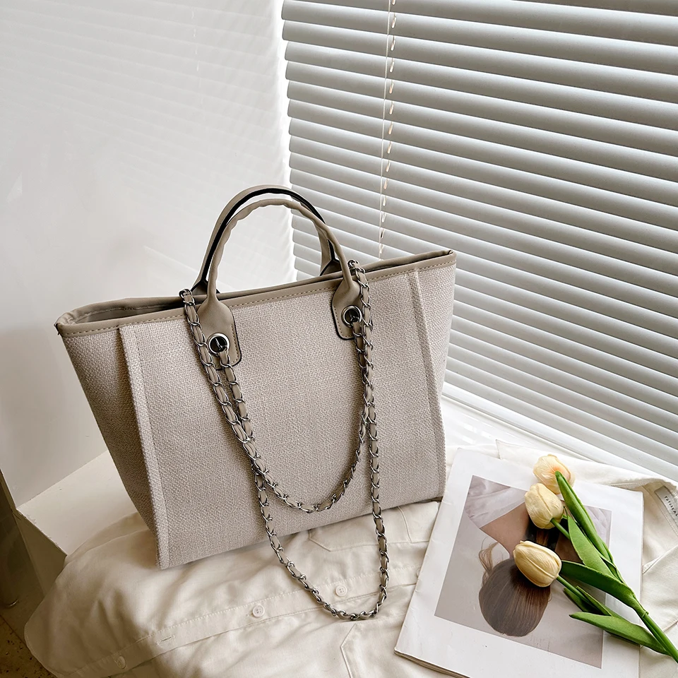 حقيبة سلسلة بسيطة من مواد القماش للنساء ، سحاب كبي...