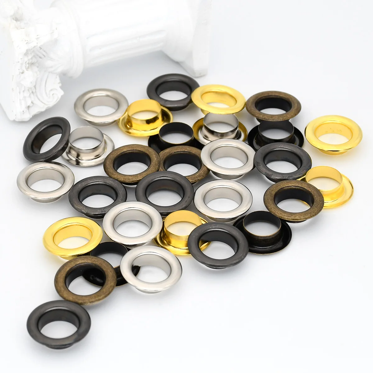 Eyelets With Threads Sdf807eca8f7c4cc79415ea5732b976afi.jpg