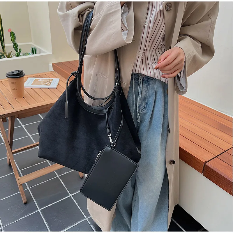Premium Retro Bucket Bag Modische europäische amerikanische Tragetasche Stilvolle einfache Umhängetasche Hochwertige meistverkaufte Freizeittasche – Detail 19