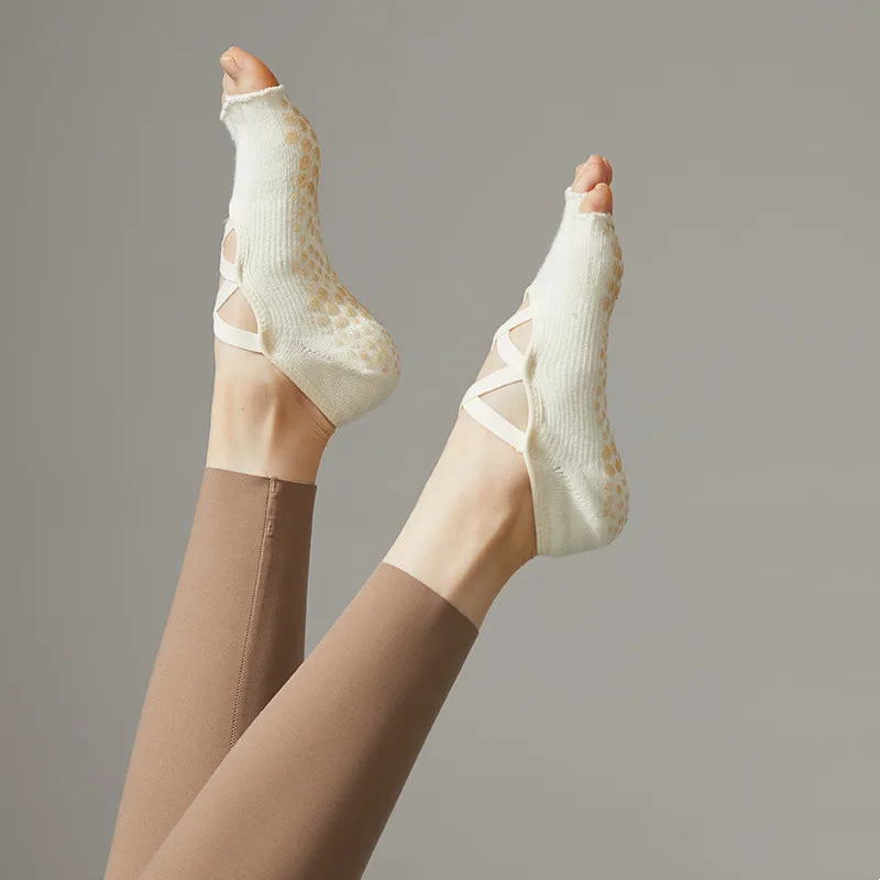 

Women Solid Color Cotton Backless Breathable Pilates Short Ankle Stocking Fingers Silicone Non-slip Dance Sport Yoga Floor Socks