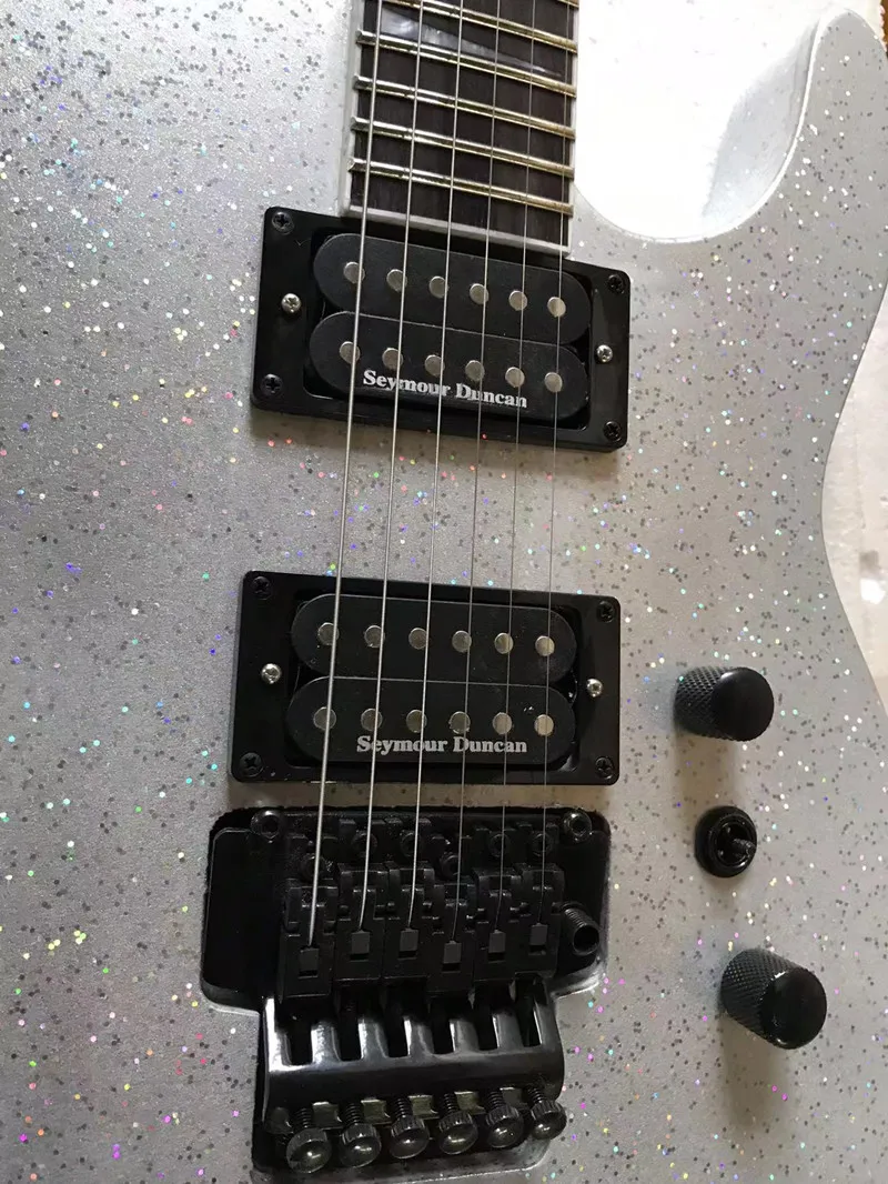 フェルナンデス　WSR-80EV　FGIピックアップ 弦エリクサー張り替え済 High quality 6-string electric guitar,Silver powder large