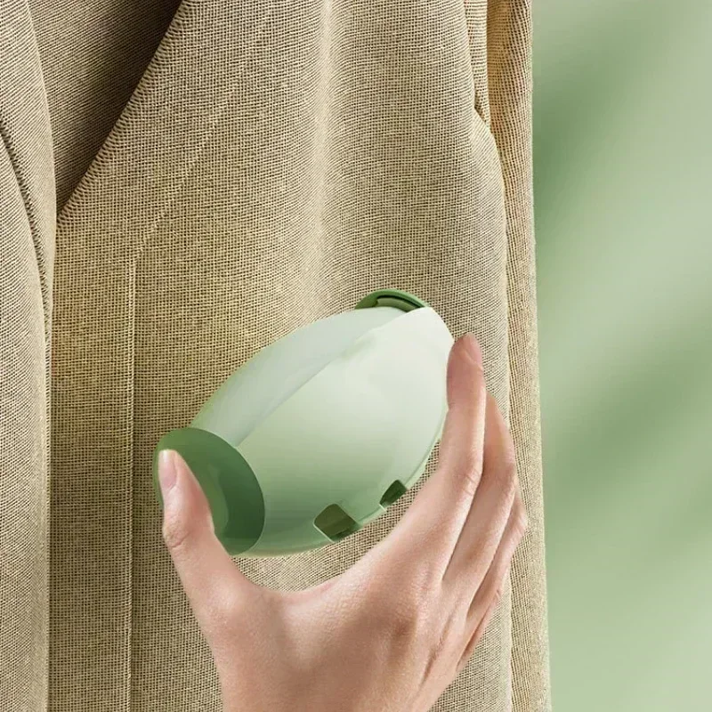 Reusable Sticky Lint Roller 1