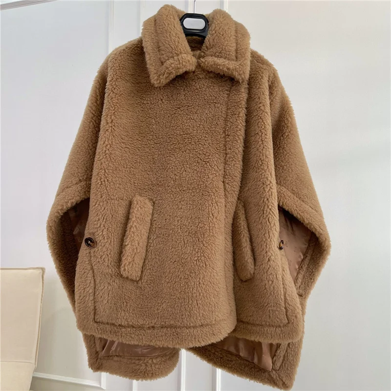 

2023 Luxury Oversize Real Fur Short Cloak Teddy Coat Women Thick Warm Alpaca Wool Sleeveless Coat Overcoat Loose Fit Winter Oute