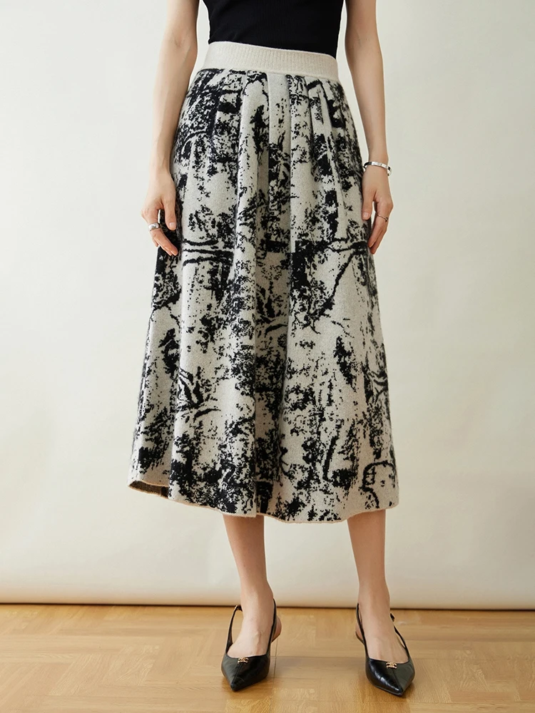 Cashmere skirt back view