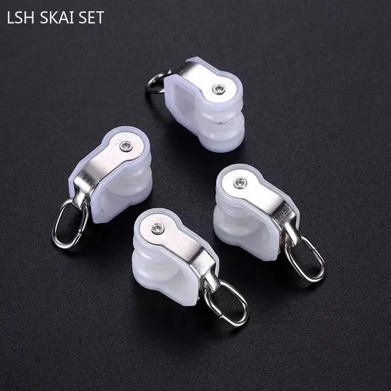 Slide image 7ac4aa282a7d4f8b887e13159abf8270