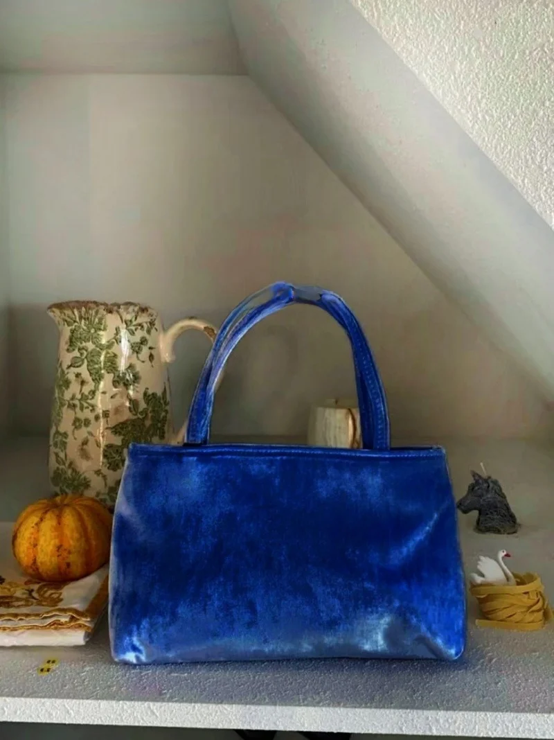 Saint beaulieu horizontal style imported silk velvet