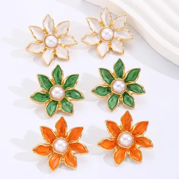 925 Silver Needle Korean Fashion Flower Earrings For Women Metal Jewelry 2025 Trending New Vintage Dripping Oil Pearl Earrings