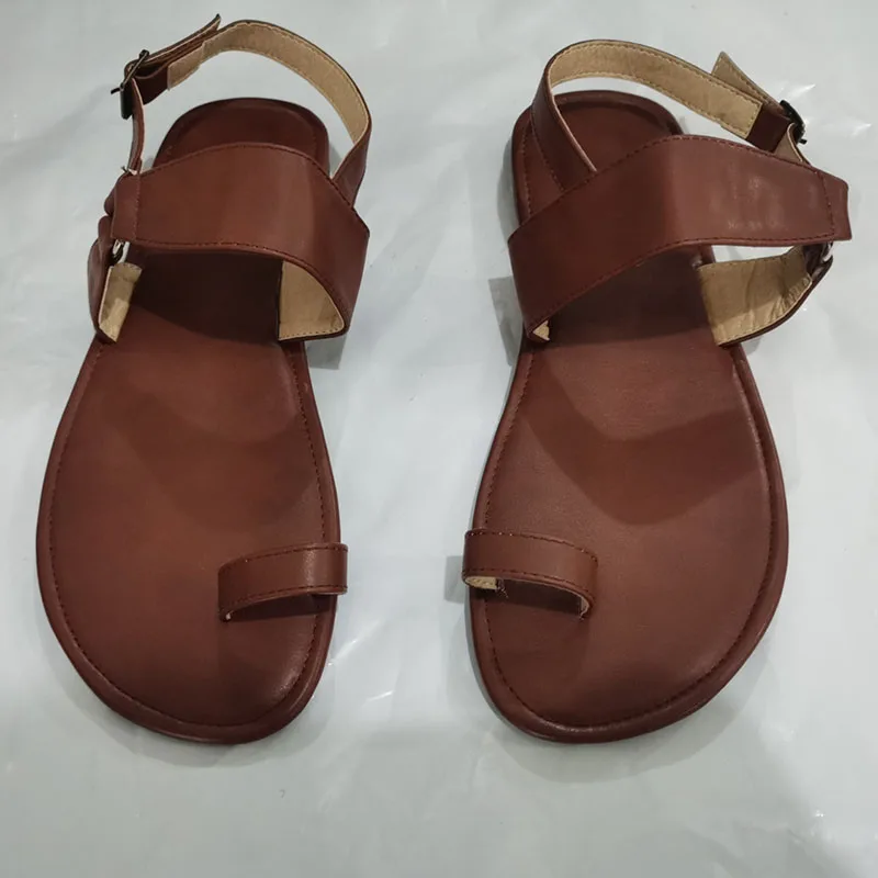 Men's Sandals Vintage Toe Ring PU Leather Male Flats Shoes Comfortable Travel Beach Slippers Summer Roman Big Size 38-48