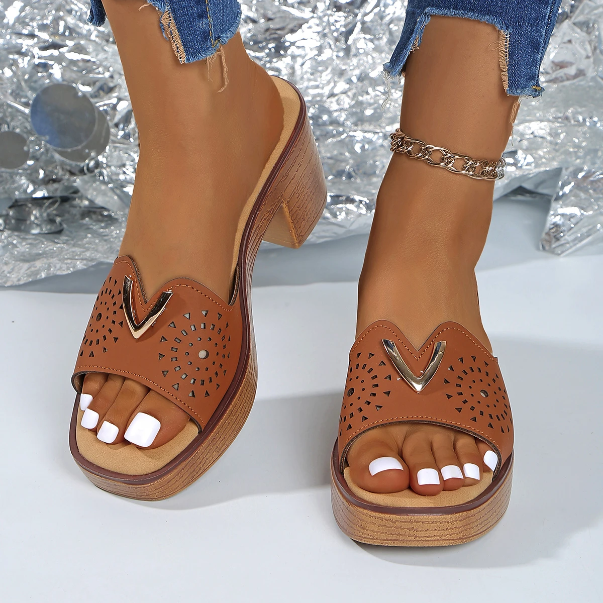 Retro Pu Leather High Heels Slippers for Women 2025 Summer Thick Bottom Platform Sandals Woman Lightweight Thick Heeled Shoes