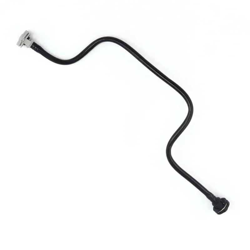 

8R0121081AQ Coolant Reservoir Tank Hose for VW Audi Q5 Radiator Pipe