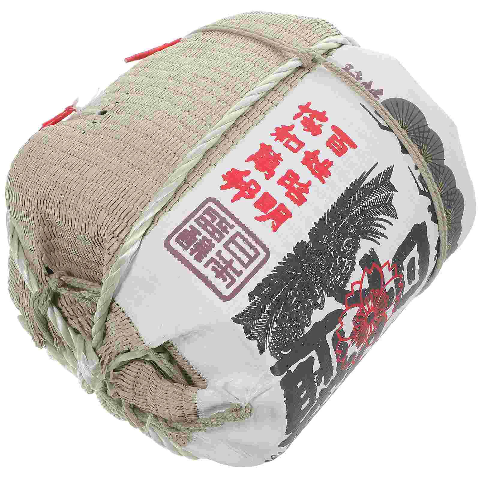 

Japanese Sake Barrel Mini Biraki Barrels Wine Barrel Model Figurines Foam Whiskey Barrel Decanter Japanese Bucket