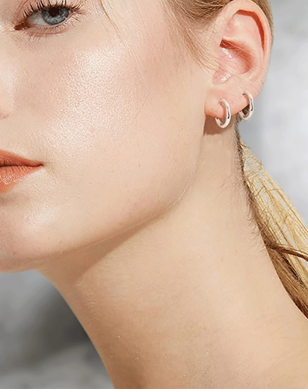 Orecchini A Cerchio In Titanio Limerencia - 8-14mm, Ipoallergenici, Leggeri, Per Orecchie Sensibili - Foto 6