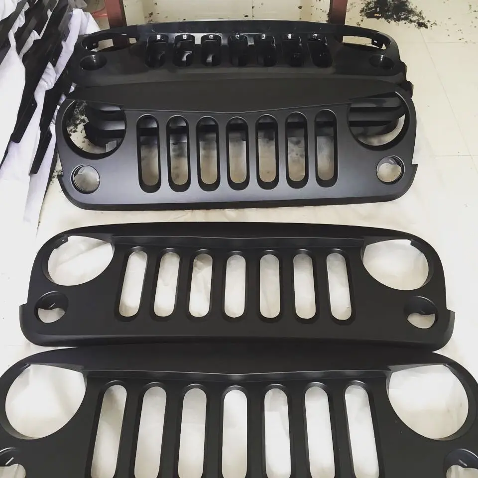 J034 Angry Style Car Grille Black Front Grille Front Grille Covers Mesh