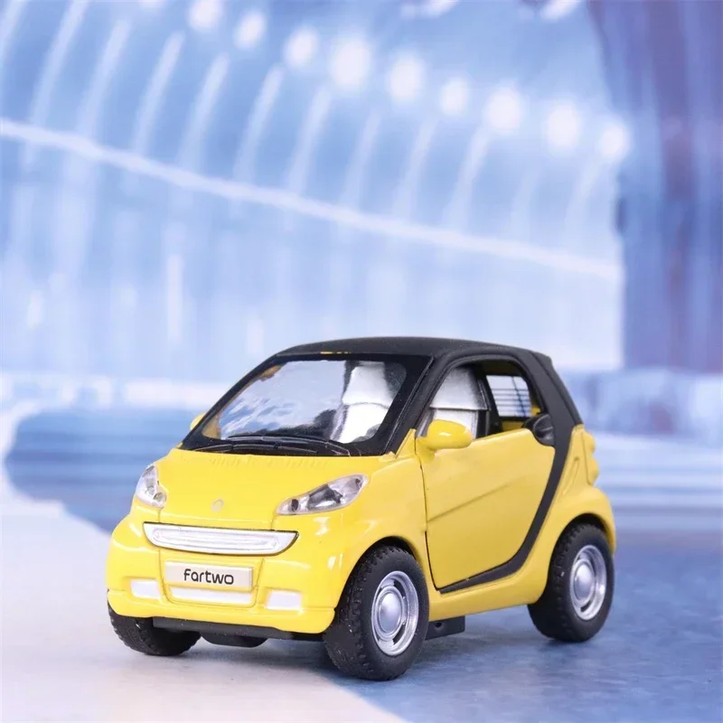 1:36 Smart Fortwo Toy Vehicles Diecast Model Cars-Toy For