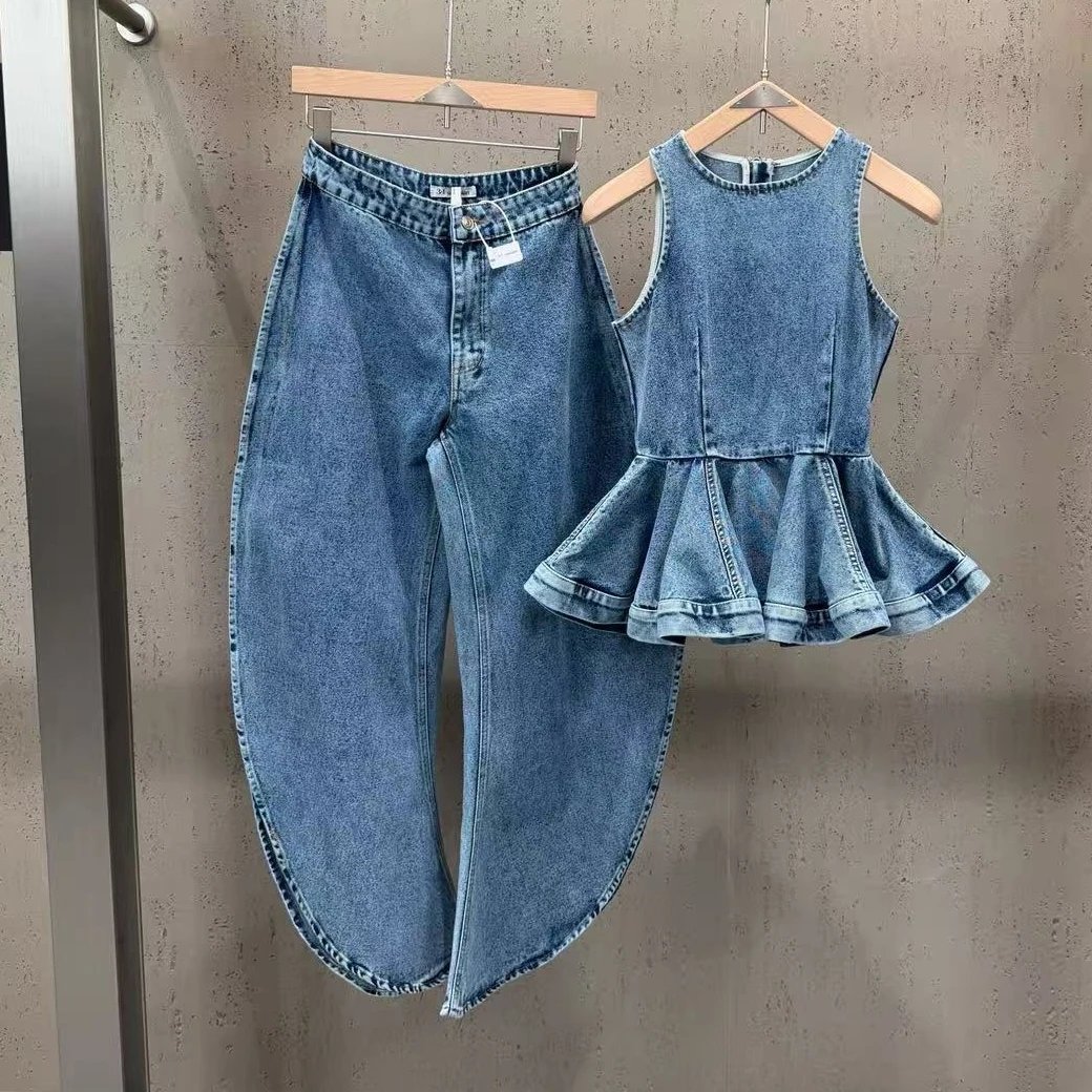 2026 New Model Round-neck Sleeveless Waist-cinching Puffy Top , Split Balloon Denim Pants,buy Separately 1