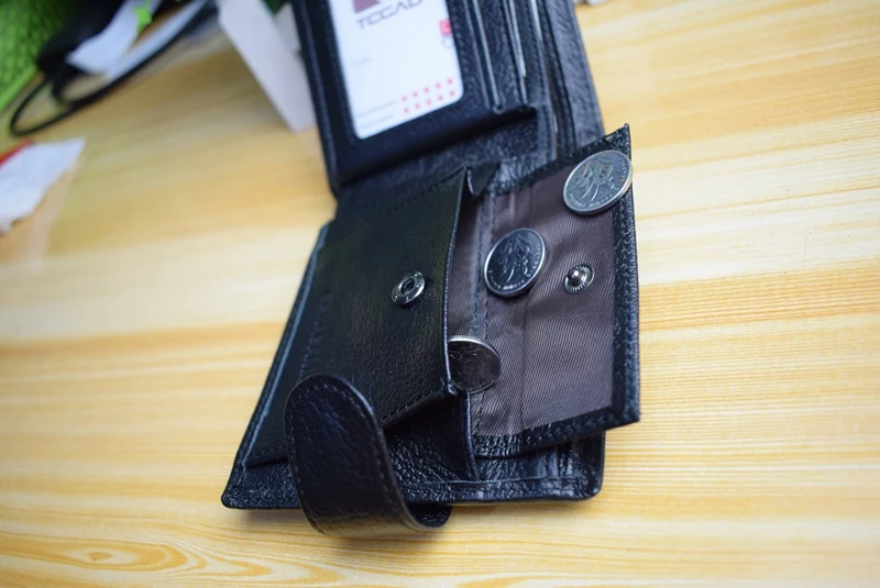 2024 New Genuine Leather Card Holder Wallets Custom Slim Classic Wallets for Men Short Luxury Rfid Foldable Money Purse