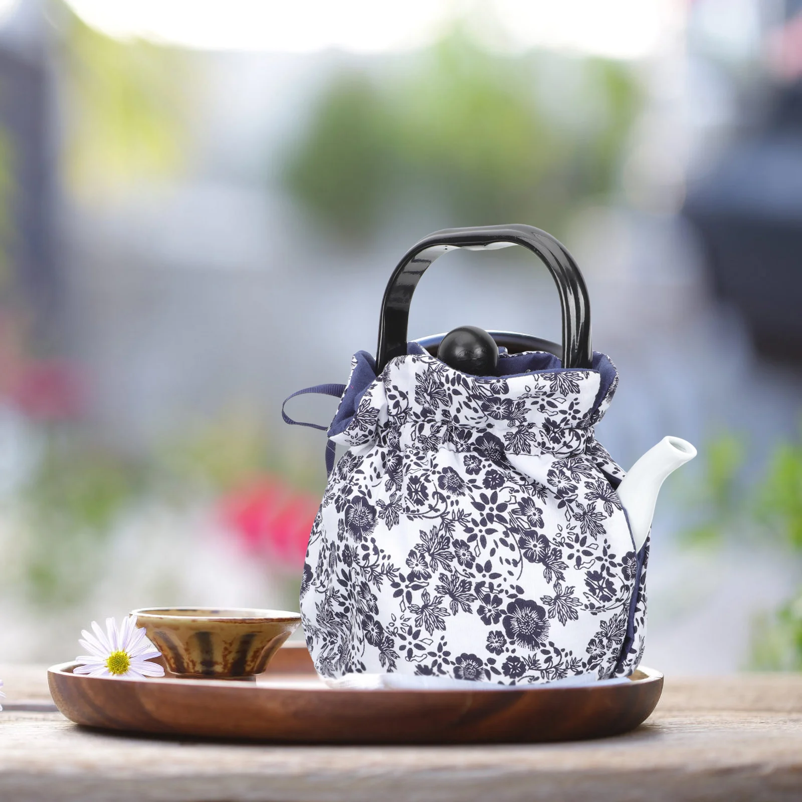 Tea Cozy Vintage Cloth Floral for Teapots Keep Warm Pot Cover Insulated Kettle Cover for Home Kitchen Decor