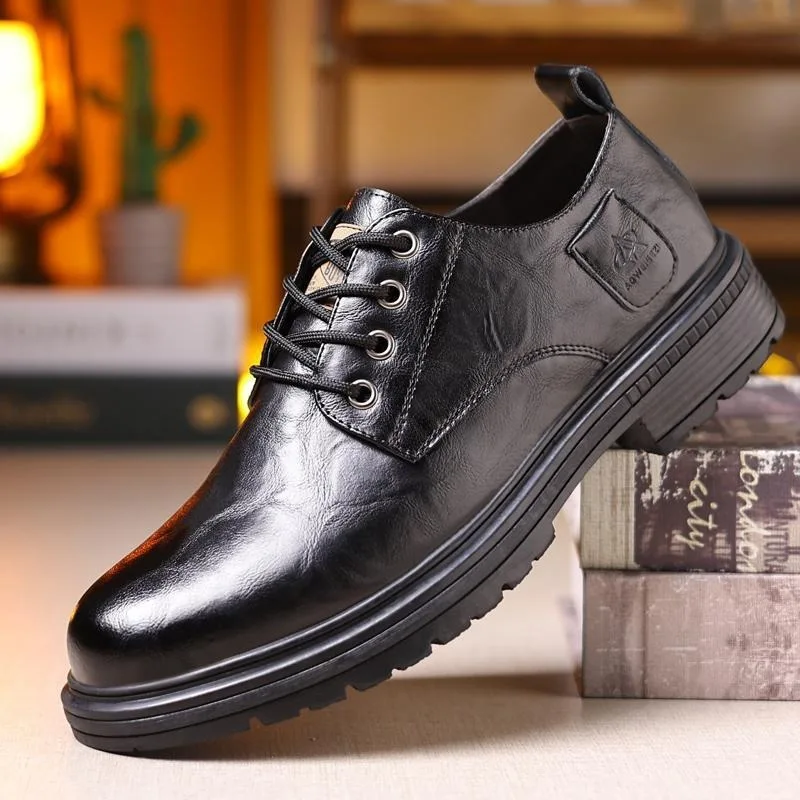 Retro Cow Leather Men's Dress Shoes Designer Solid Color Platform Shoes Men Fashion Casual Soft-soled Wedding Male