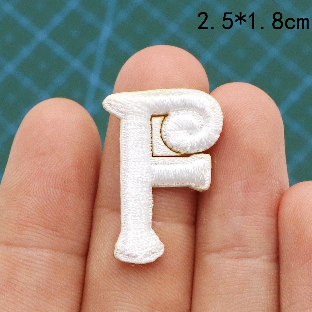 1PC Kleine Weiße Selbstklebende Gestickte Buchstaben Patch DIY Name Patches Eisen Auf Alphabet Applikationen Nähen Jacke Mäntel Abzeichen – Detail 7