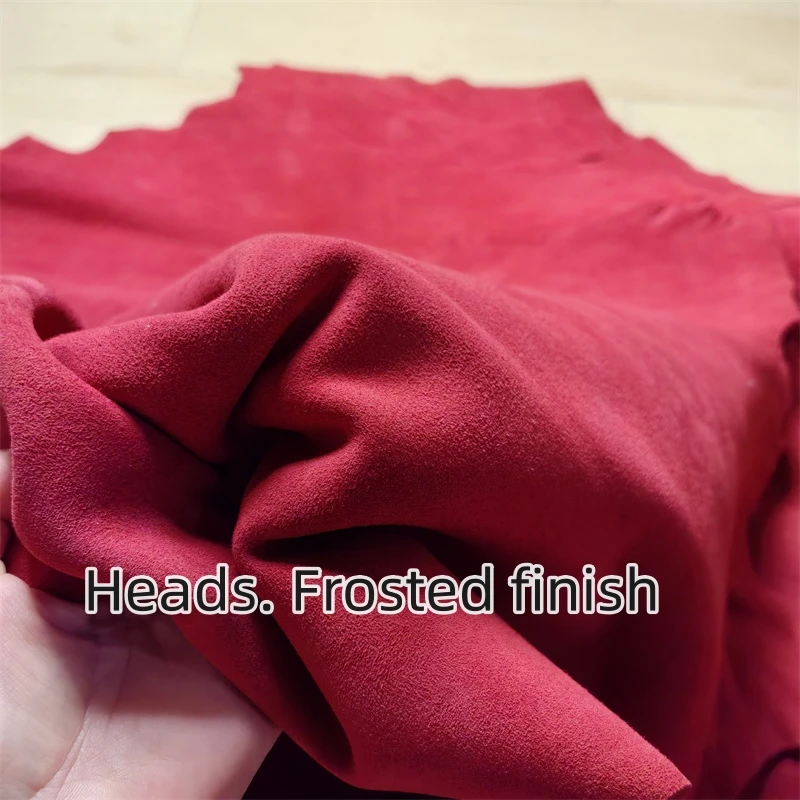 레드 프로스트 가죽, 0.8mm, 1mm 첫 번째 레이어 가죽. 진짜 가죽 원단. 수제 DIY 내부. 신발. 전체 양가죽