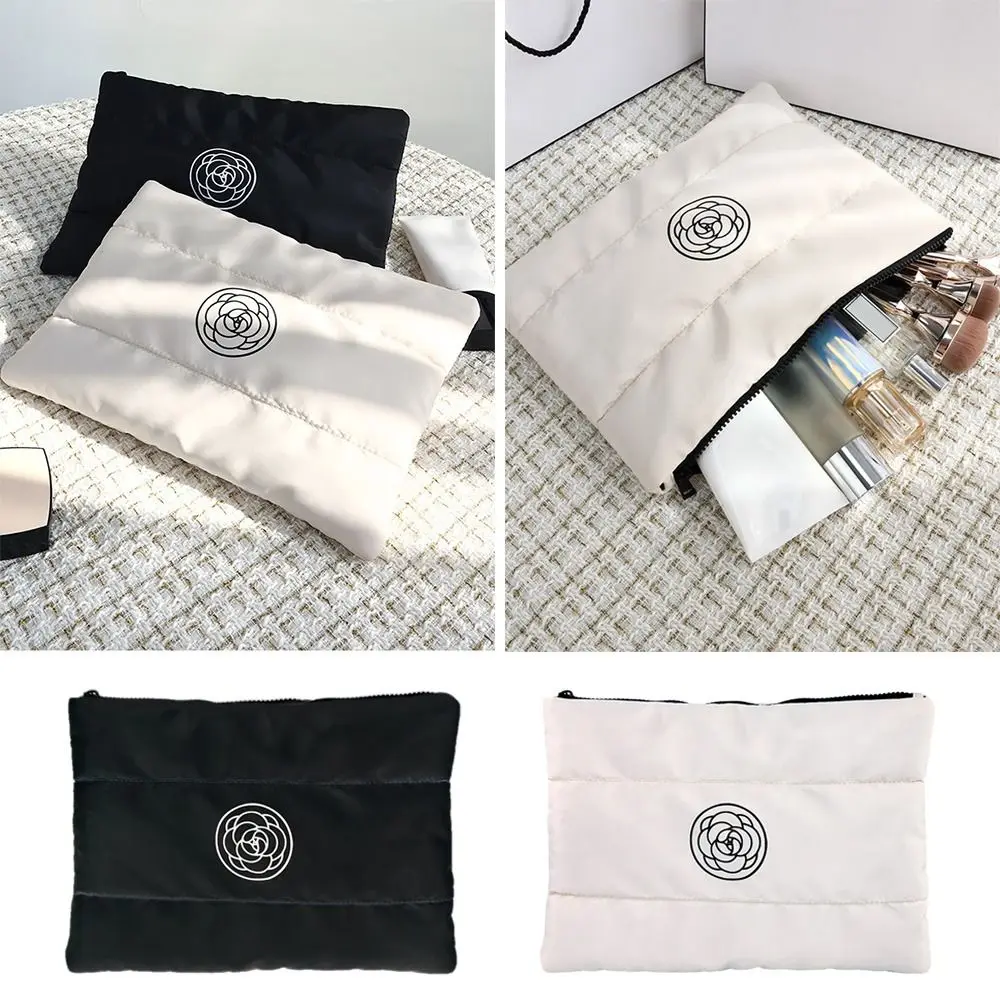 Tragbare Make-up-Tasche aus Baumwolle mit Blumenmuster, neue gesteppte Kosmetik-Aufbewahrungstasche mit großem Fassungsvermögen, einfarbige Reise-Kulturtasche