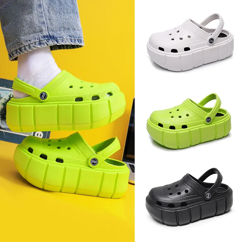 2024 New Sandal Slippers Clogs Classic Style Women Summer Beach Sandals Cave Hole Female Garden Shoe for Students Girls 6