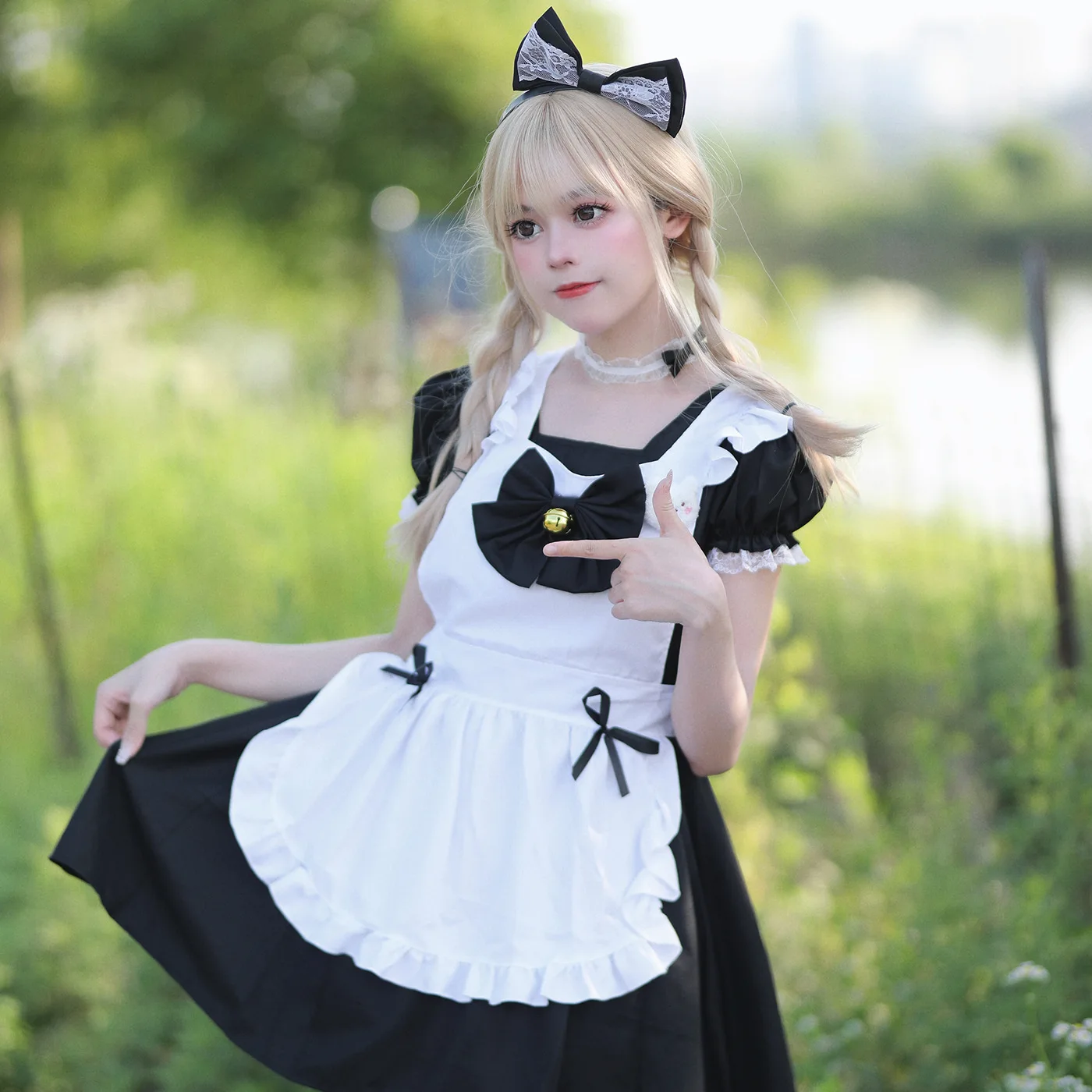 

Japanese Sweet Lolita Maid Dress Cosplay Performance Costume Cos Kawaii Loli Maid Dress Costume Halloween Role Playing Costume