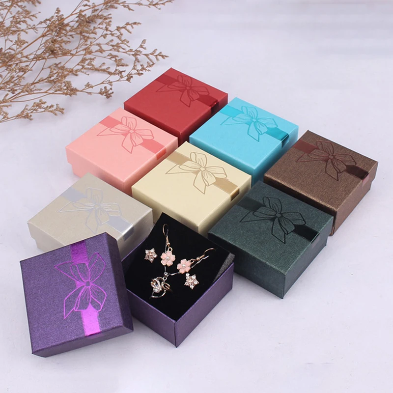 

Rectangle Packaging Jewelry Box Cardboard Present Gift Box Case With Flower And Sponge Inside For Necklace 2023 New Accessories