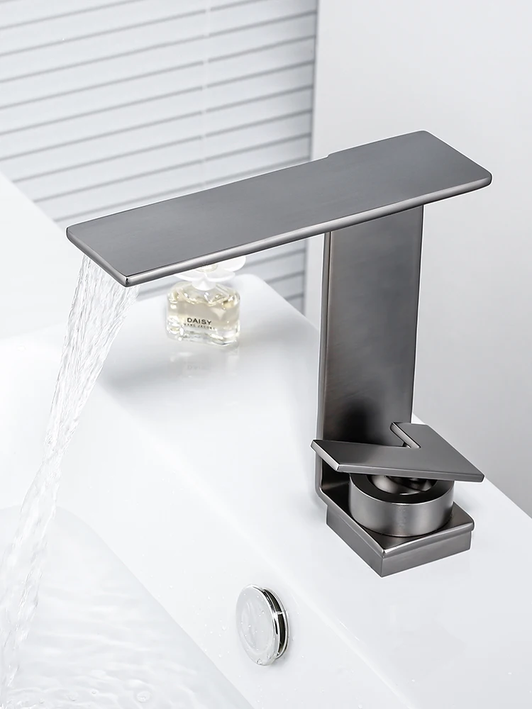 

Basin Countertop Faucet Gold Black Hot Cold Mixer Water Tap Bathroom Bowl Sink Waterfall Outlet Accessories Copper Faucets