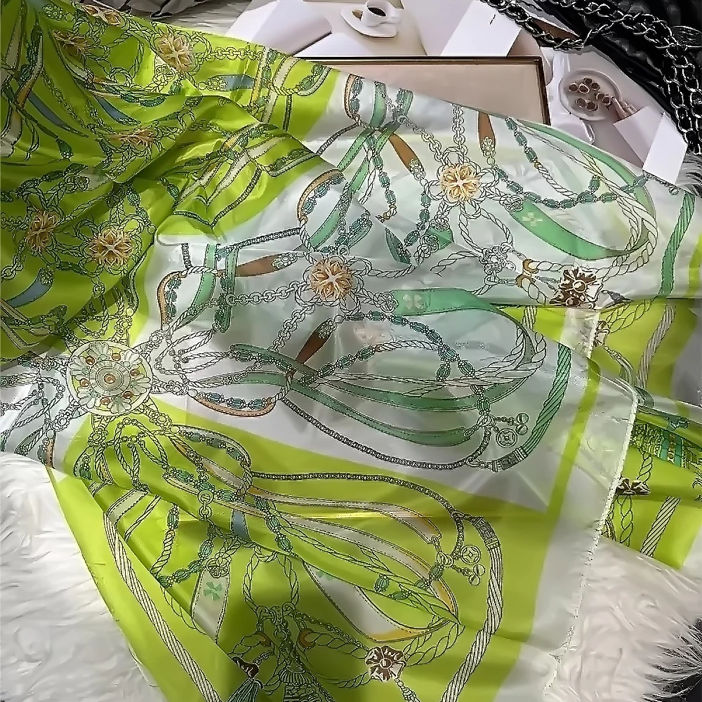 Fall Winter Light Green 100% Mulberry Silk Scarf Shawl Brand Summer Beach Silk Shawls Scarf Fashion Elegant Head Scarf Bufanda