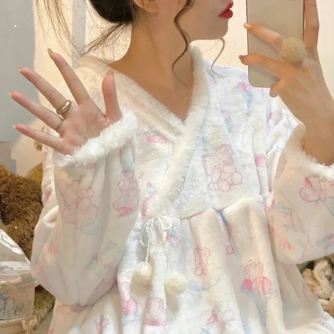 

Nightwear Cute Cartoon Pajama Sets Coral Velvet Pajamas Suit Top + Pants Women's Sleep Winter Plush Thickened Flannel Home Wear