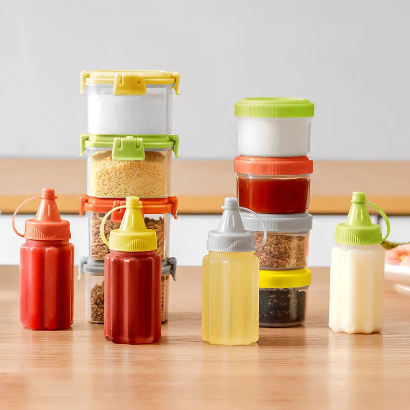 

4pcs Mini Sauce Squeeze Bottle Plastic Seasoning Box Jam Salad Dressing Container Portable Picnic Barbecue Spice Jar Kitchen