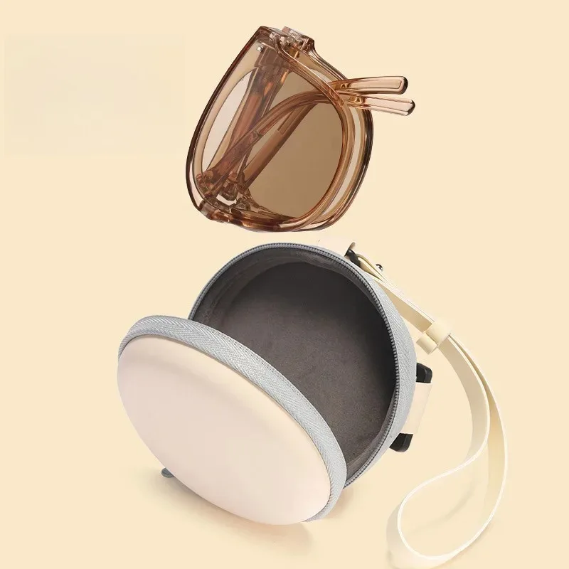 Folding Sunglasses Are Portable, Ultra Light, Sun and UV Resistant, Suitable for Both Men and Women, Convenient and Practical