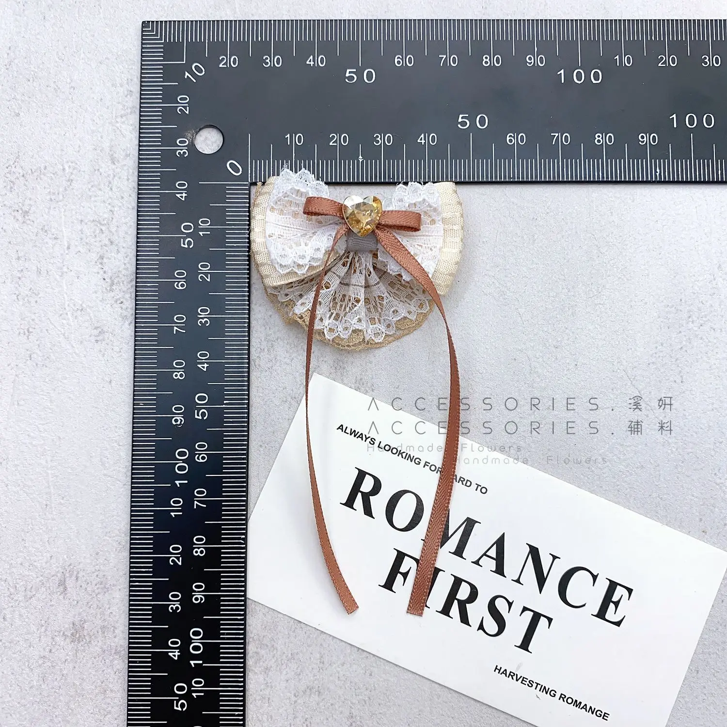 Women's Light Brown Bow Hair Clips - Cute Kawaii Sweet Fashion Accessories, Trendy Edge Clips, Versatile Gift