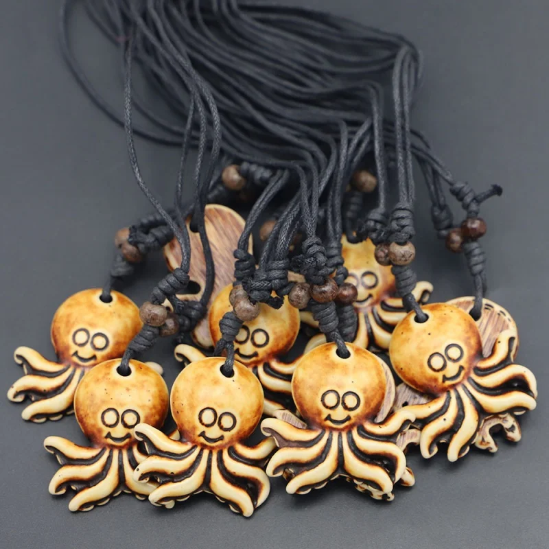 

Hot Sale Imitation Ox Bone Resin Brown Octopus Pendant Cotton String Men's Necklace 10pc set