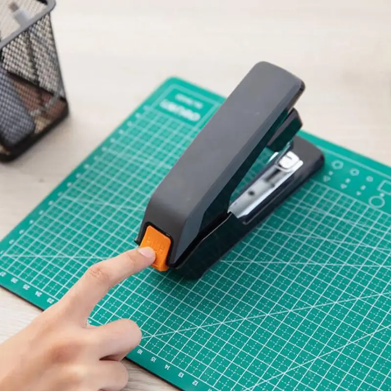 푸시 버튼 포함 수동 사무실 스테이플러 금속 표준 스테이플러, 40 장 용량, 노력 절약 바인딩 스테이플러, 12  스테이플