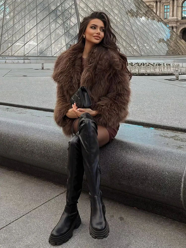 Chic Fashion Faux Fur Winter Jacket Women Vintage Lapel Neck Long Sleeves Fluff Warm Jackets Coat Female Casual New Outerwear