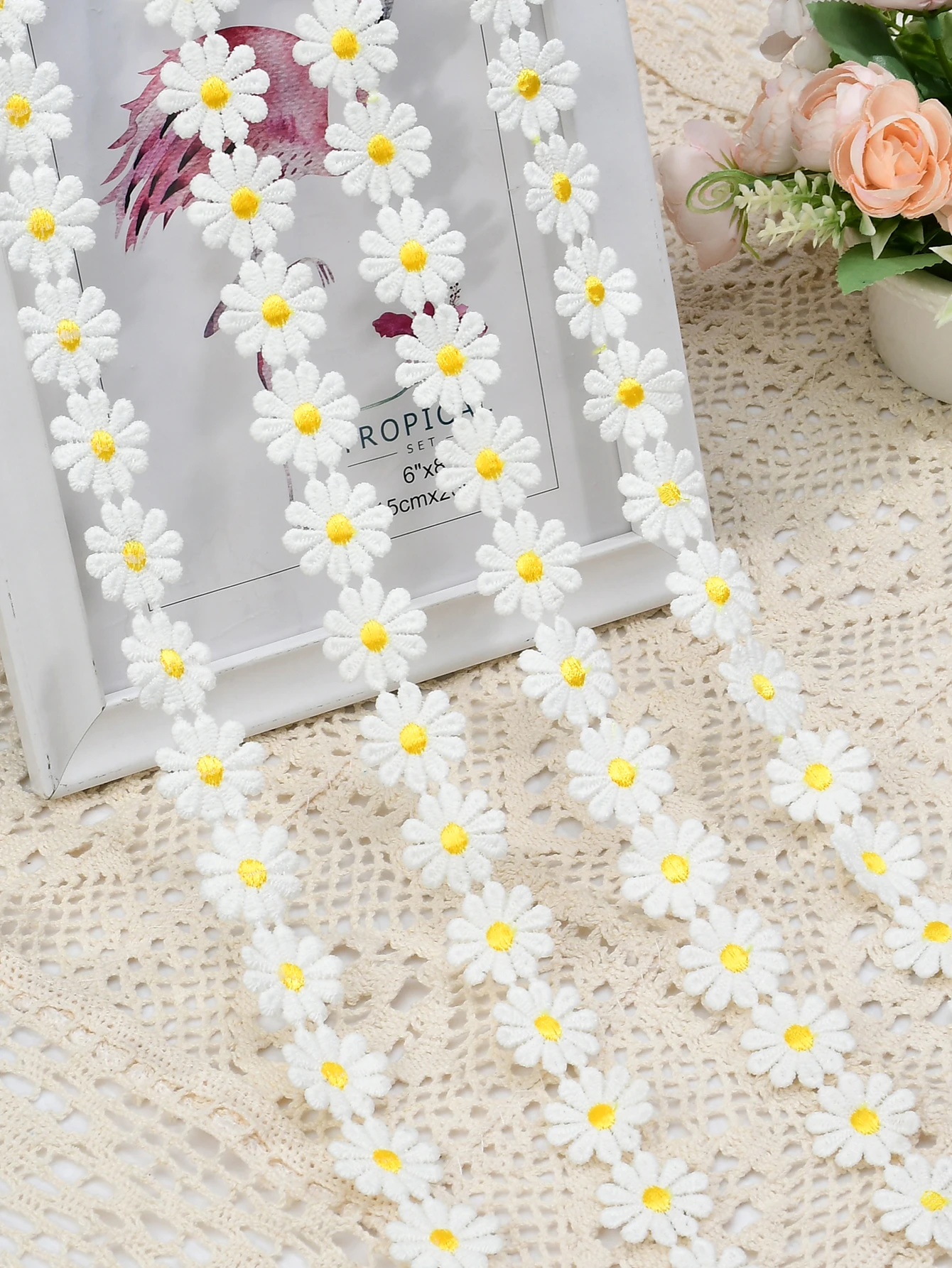 Description Picture 3 of itemDaisy Lace Lace Knitting Wedding Embroidery DIY Hand-stitched Ribbon Sewing Supplies Crafts