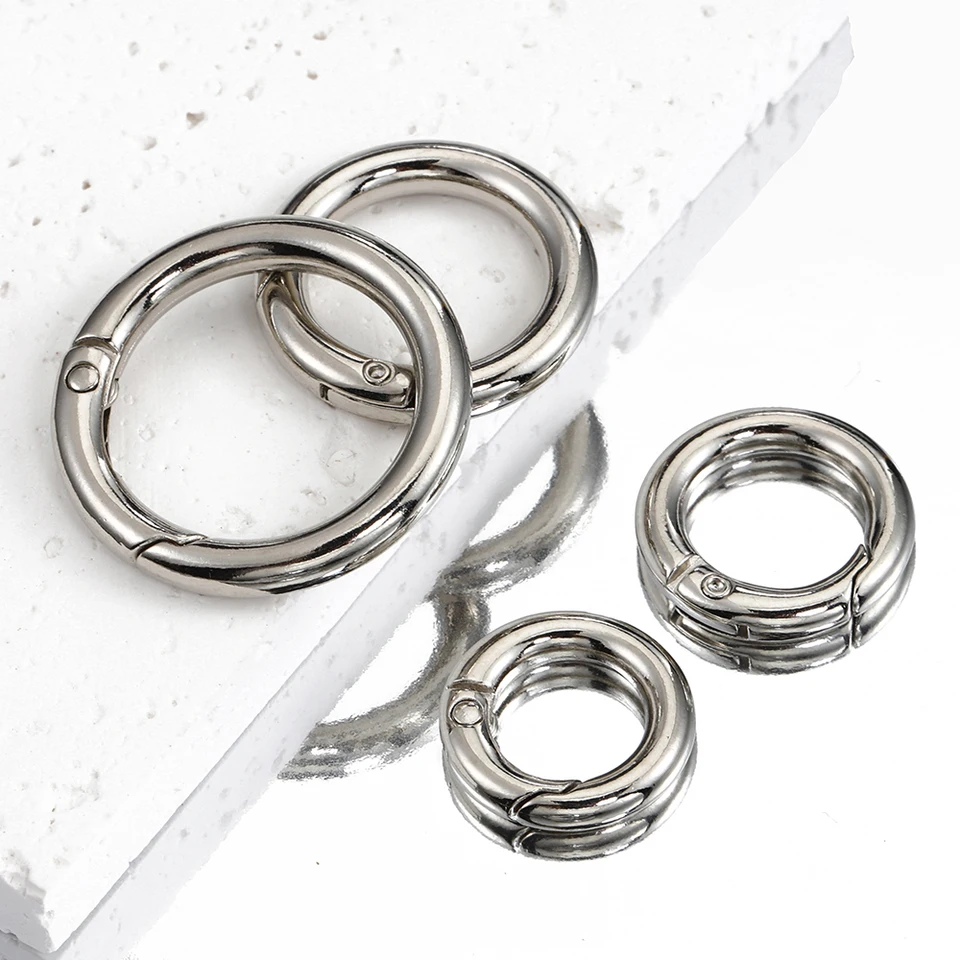 30 Anelli A Molla Per Portachiavi - Metallici, 28 Mm, Per Zaini, Borse E Fai-Da-Te - Foto 1